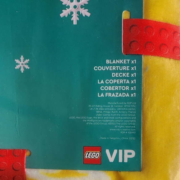 LEGO Fleece Blanket Vip - Picture 2 of 2